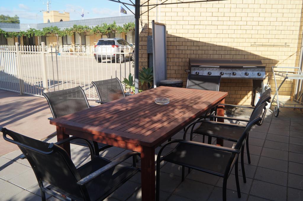 Belltower Motor Inn Shepparton Exteriör bild